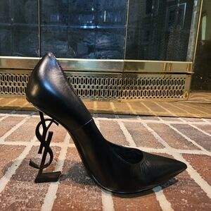 YSL Pump Size 37 US Size 7 Black/Gold